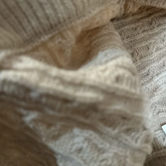 Women’s Cable Knit Ruffle Hem Skirt - Cream - Picture 2 of 3